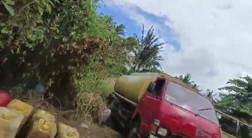 Diduga Penampung Solar Ilegal Milik Upi Dan Curahan Minyak solar di jalan bypass Kawiley Minahasa Utara, APH Diminta Segera Bertindak